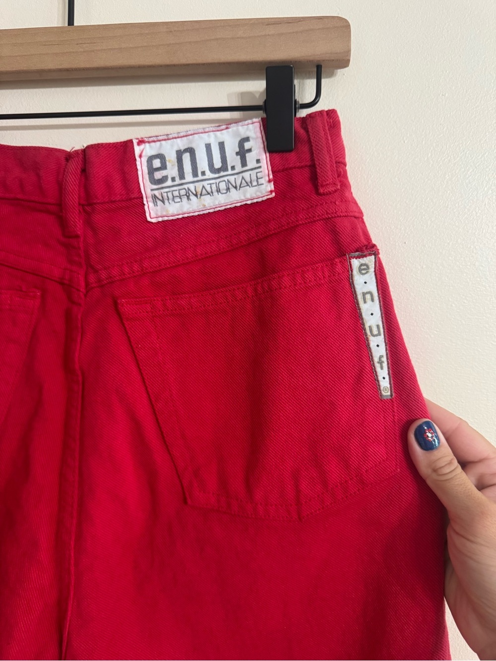 vintage e.n.u.f. red denim shorts - Picture 4 of 6